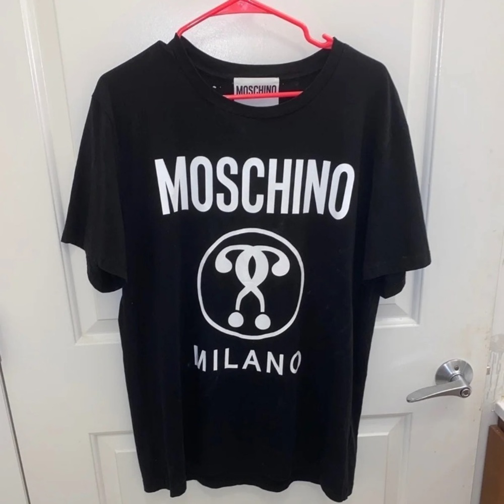 Moschino T Shirt